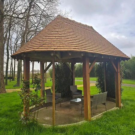 De La Chesnaie 度假居 *